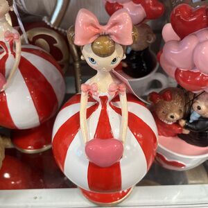 NEW Bella Lux Valentine’s Day Cute Girl with Pink Bow Holding Pink Heart Decor